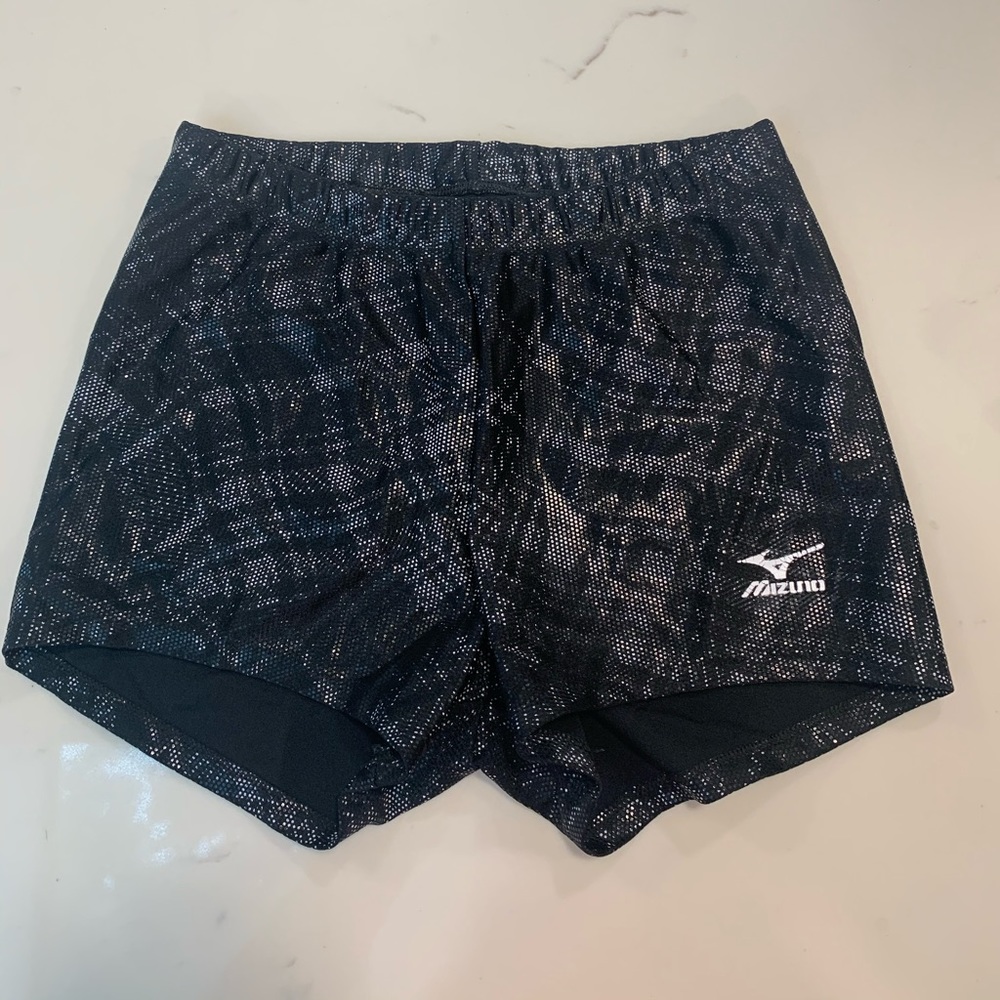Mizuno Volleyball shorts black size Medium